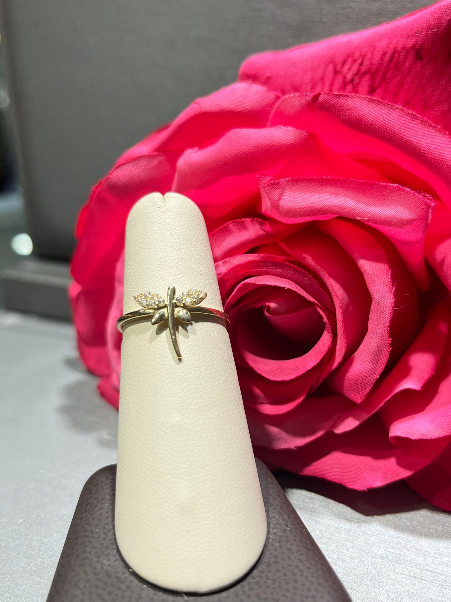 14K Women’s Ring Yellow Gold