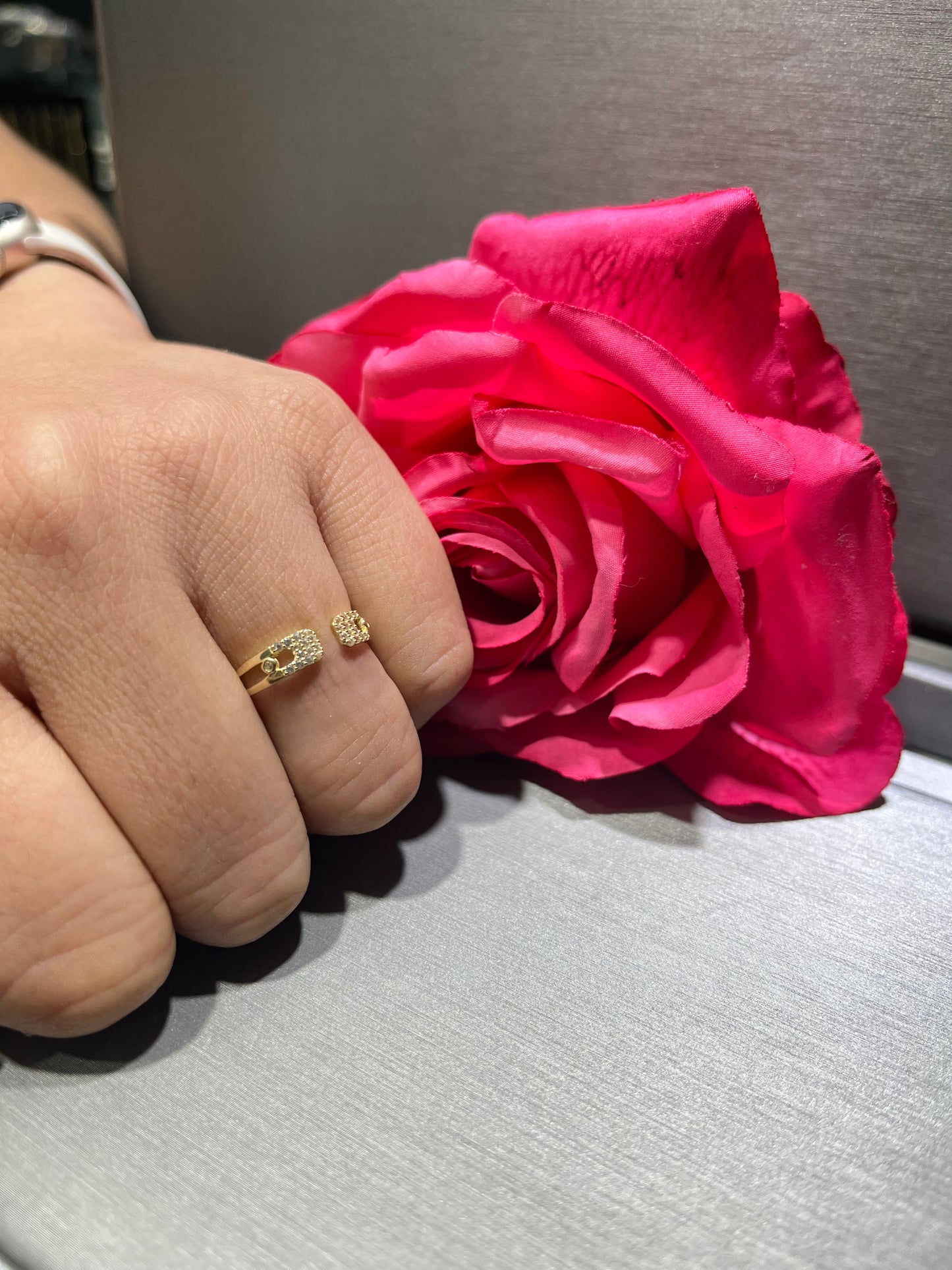 14K Women’s Ring Yellow Gold