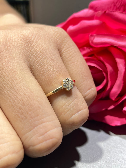 14K Flower 🌸 Women’s Ring Yellow Gold
